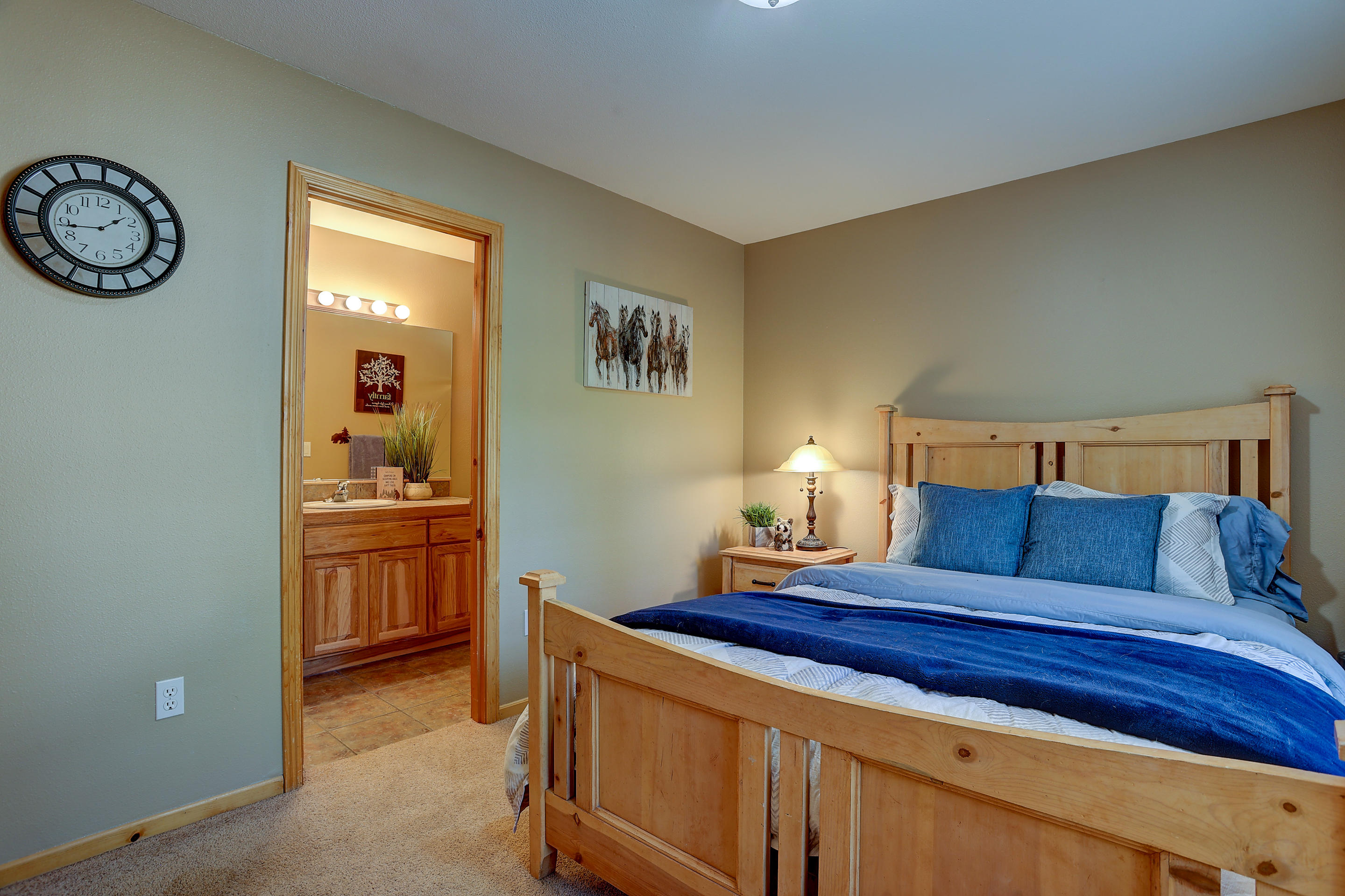 Fairway Point Villag - Residential