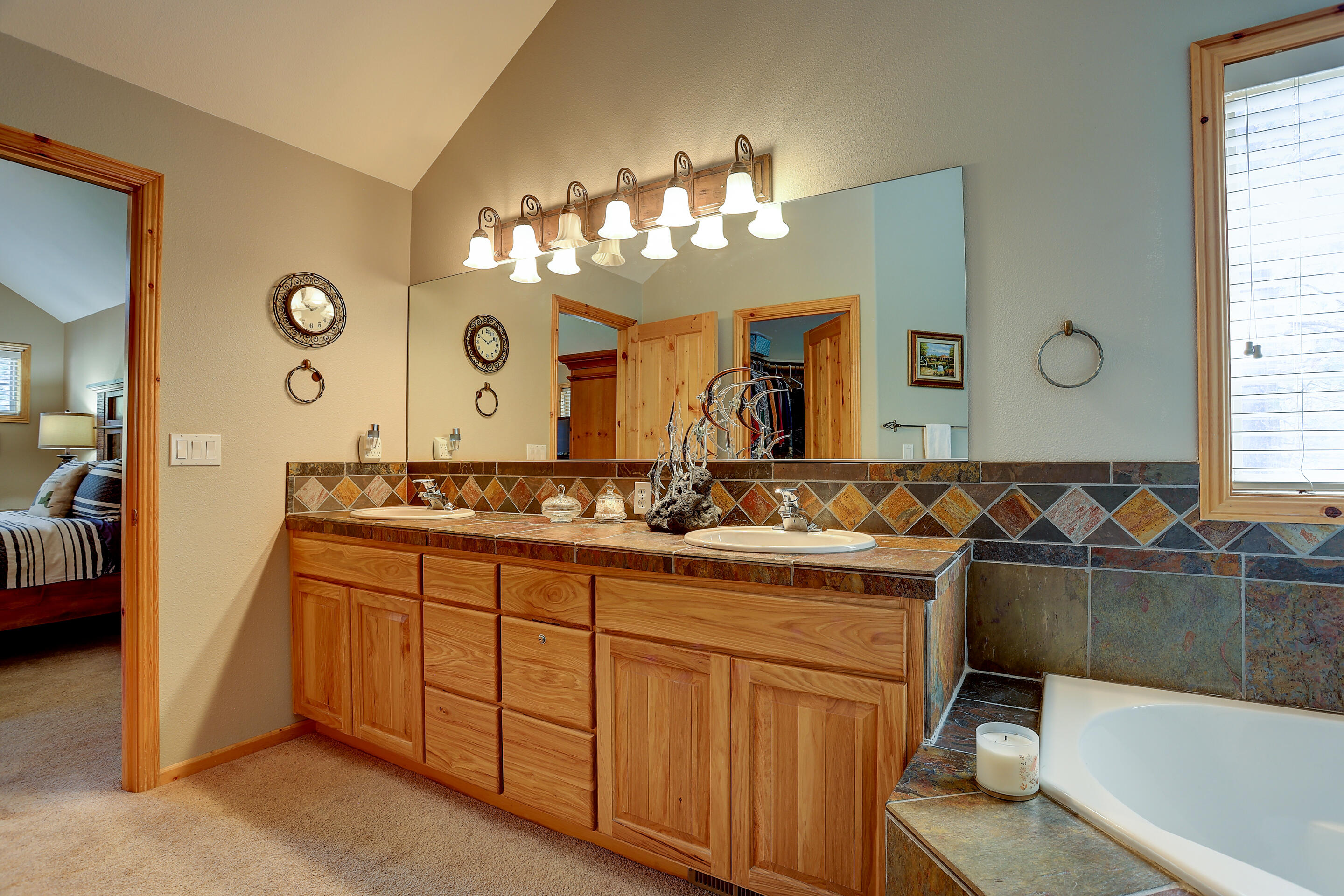 Fairway Point Villag - Residential