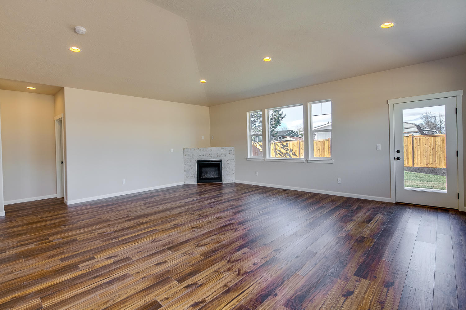 Josie Meadows - Residential