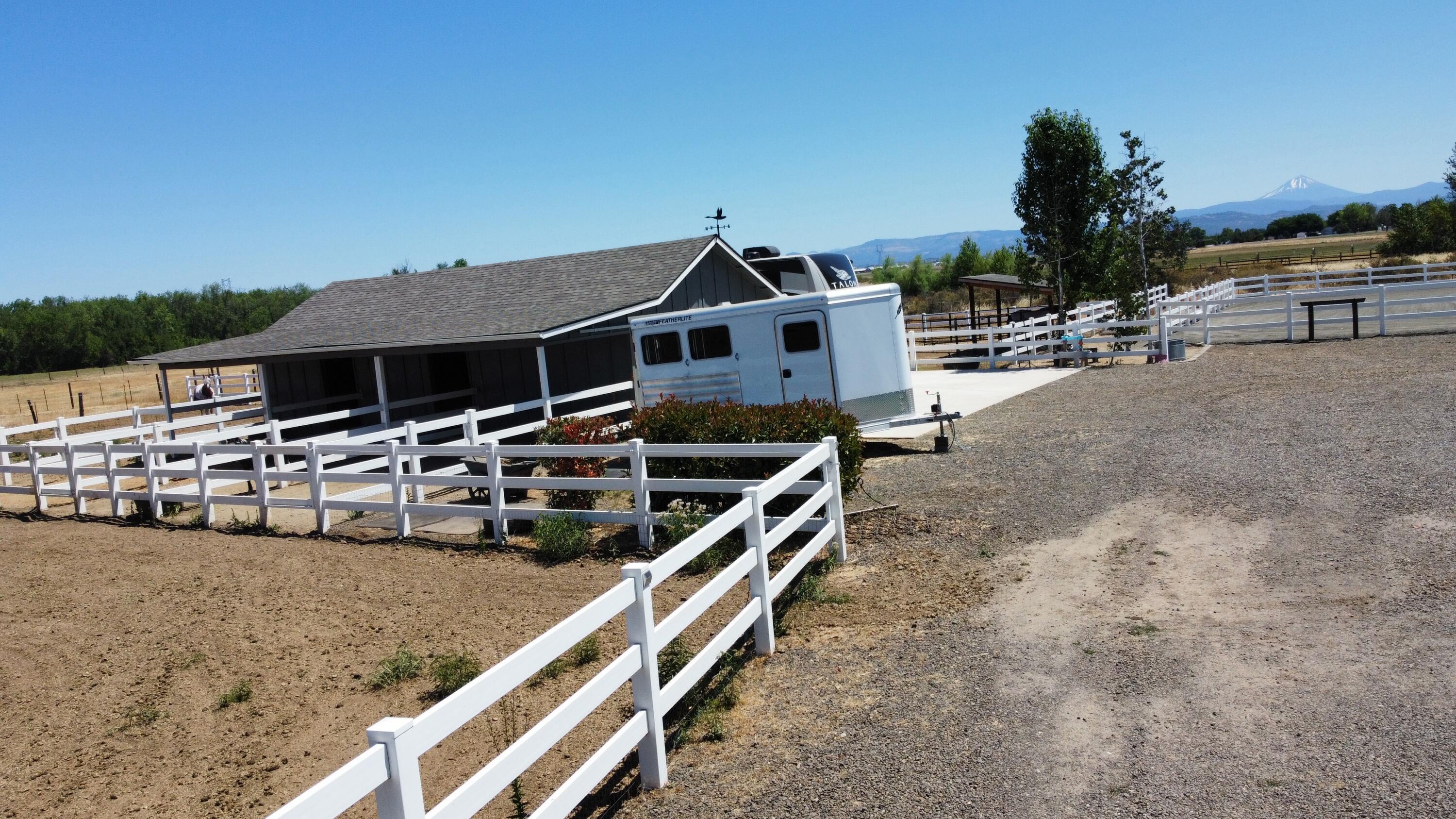 Rogue River Irrigated Orchard Lands - Residential