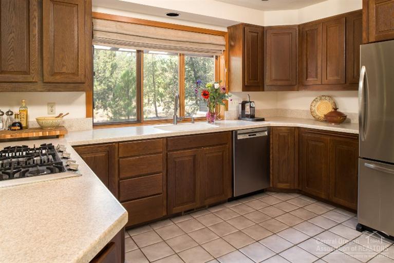 Fairway Crest Village - Residential