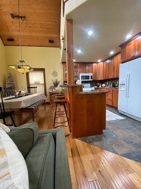 Diamond Peaks - Residential