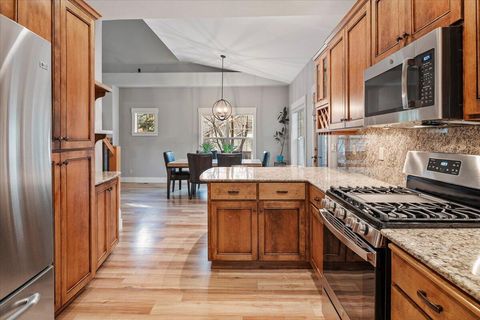 Tiny photo for 60923 Grand Targhee Drive, Bend, OR 97702 (MLS # 220217651)