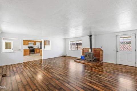 Tiny photo for 1980 McCarter Lane, Grants Pass, OR 97527 (MLS # 220222882)