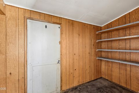 Tiny photo for 1980 McCarter Lane, Grants Pass, OR 97527 (MLS # 220222882)