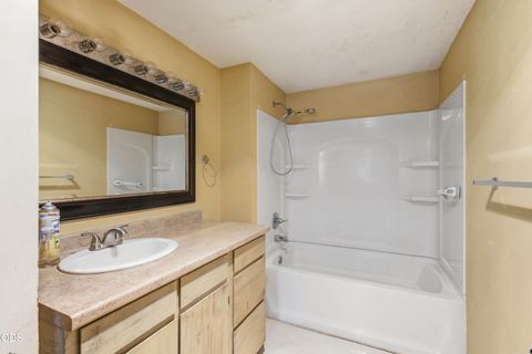 Tiny photo for 1980 McCarter Lane, Grants Pass, OR 97527 (MLS # 220222882)