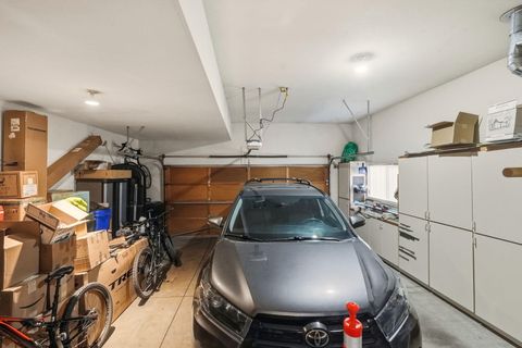 Tiny photo for 3076 NW Clubhouse Drive, Bend, OR 97703 (MLS # 220216855)