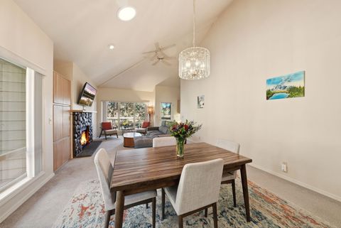 Tiny photo for 3076 NW Clubhouse Drive, Bend, OR 97703 (MLS # 220216855)