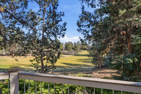 Tiny photo for 3076 NW Clubhouse Drive, Bend, OR 97703 (MLS # 220216855)