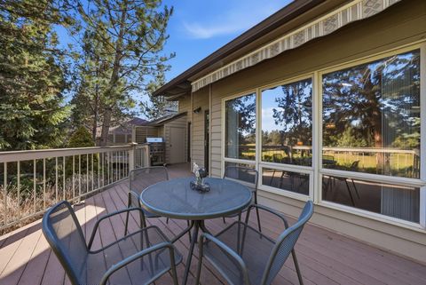 Tiny photo for 3076 NW Clubhouse Drive, Bend, OR 97703 (MLS # 220216855)