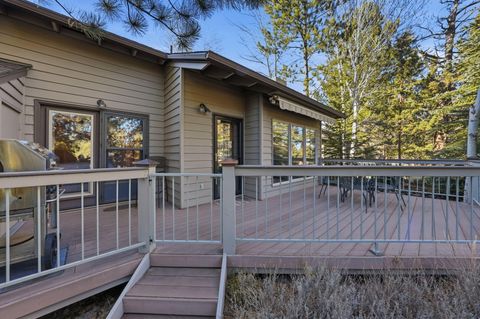 Tiny photo for 3076 NW Clubhouse Drive, Bend, OR 97703 (MLS # 220216855)
