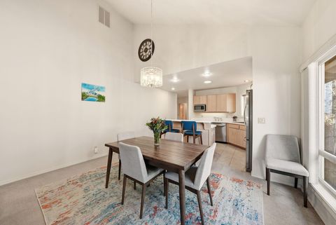 Tiny photo for 3076 NW Clubhouse Drive, Bend, OR 97703 (MLS # 220216855)