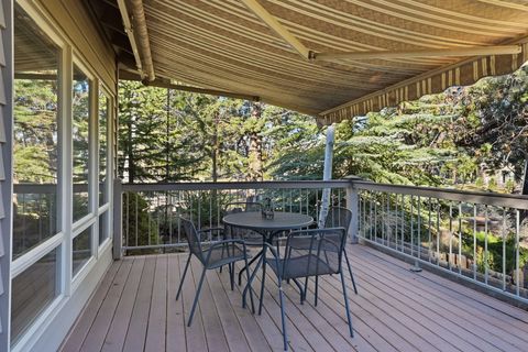 Tiny photo for 3076 NW Clubhouse Drive, Bend, OR 97703 (MLS # 220216855)