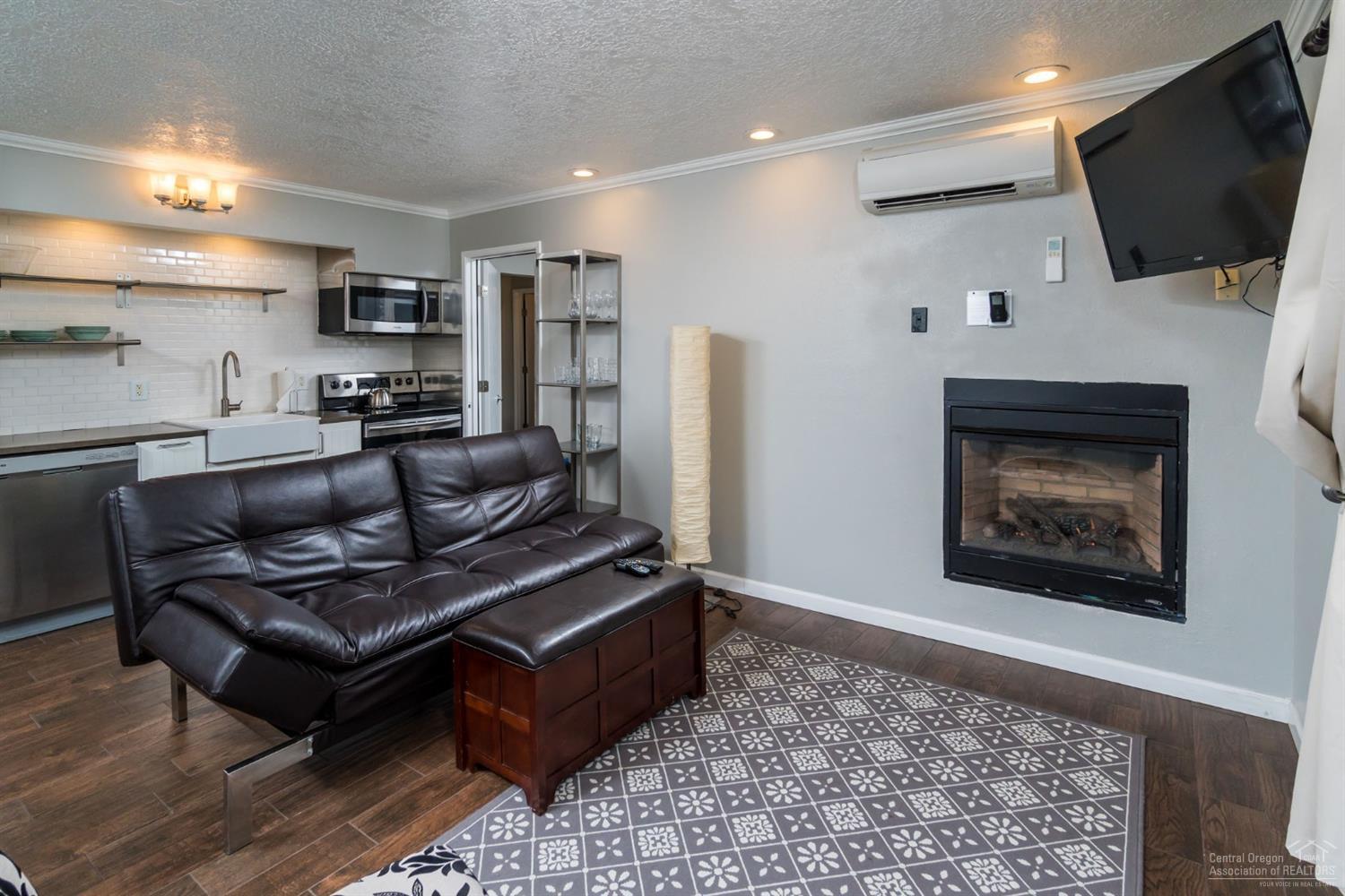 Bend Riverside - Residential