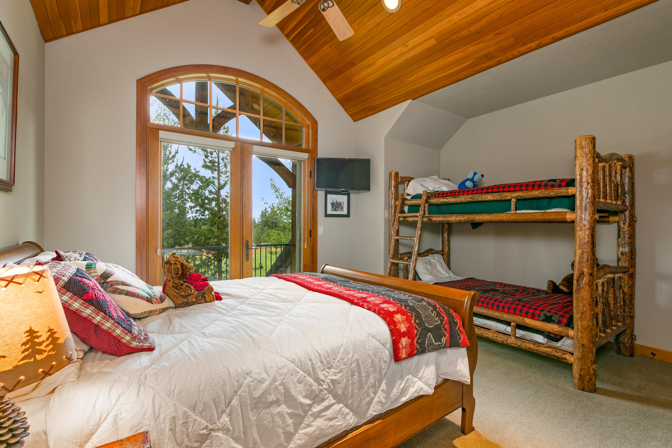 Broken Top - Residential