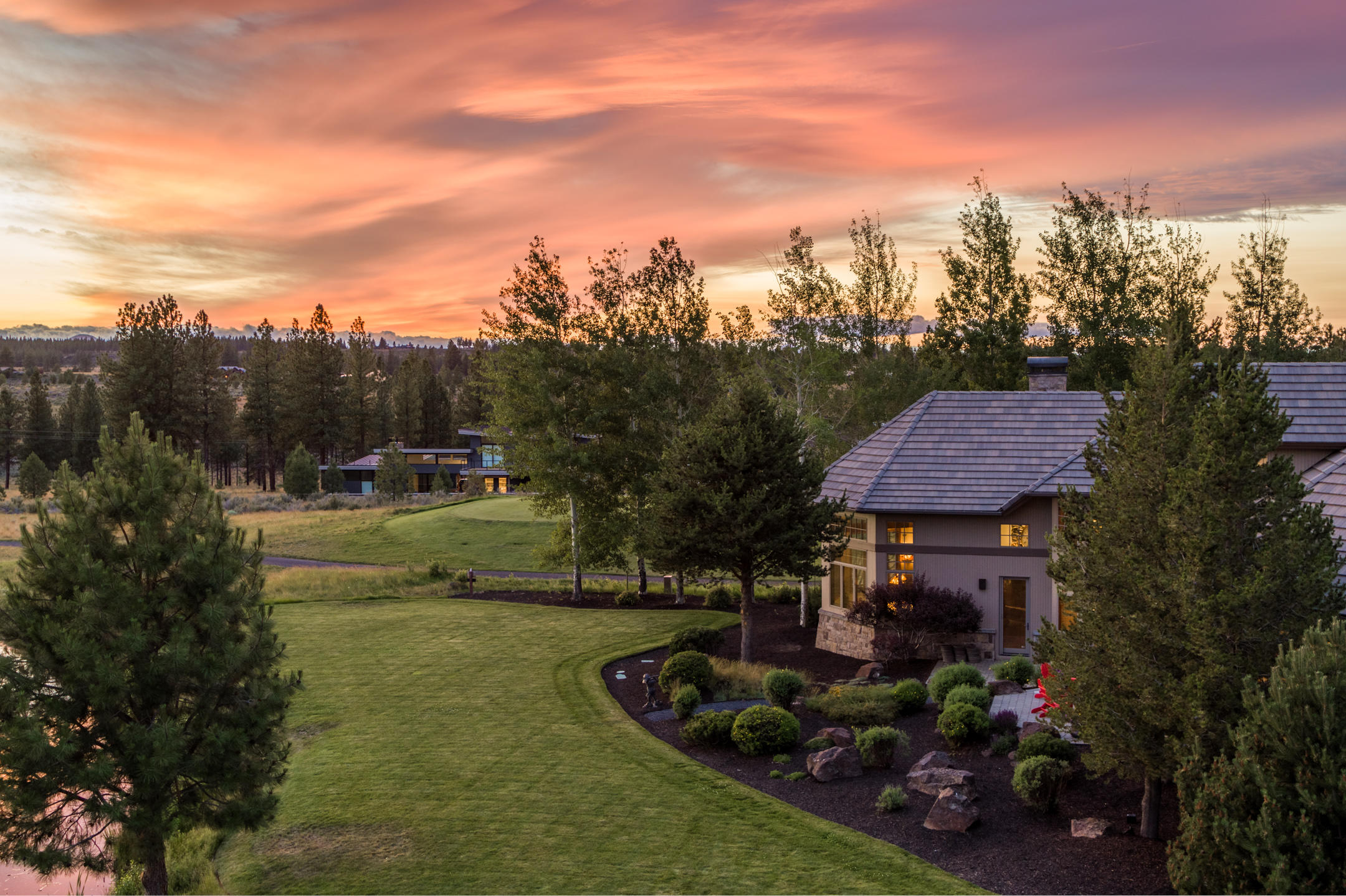 Broken Top - Residential