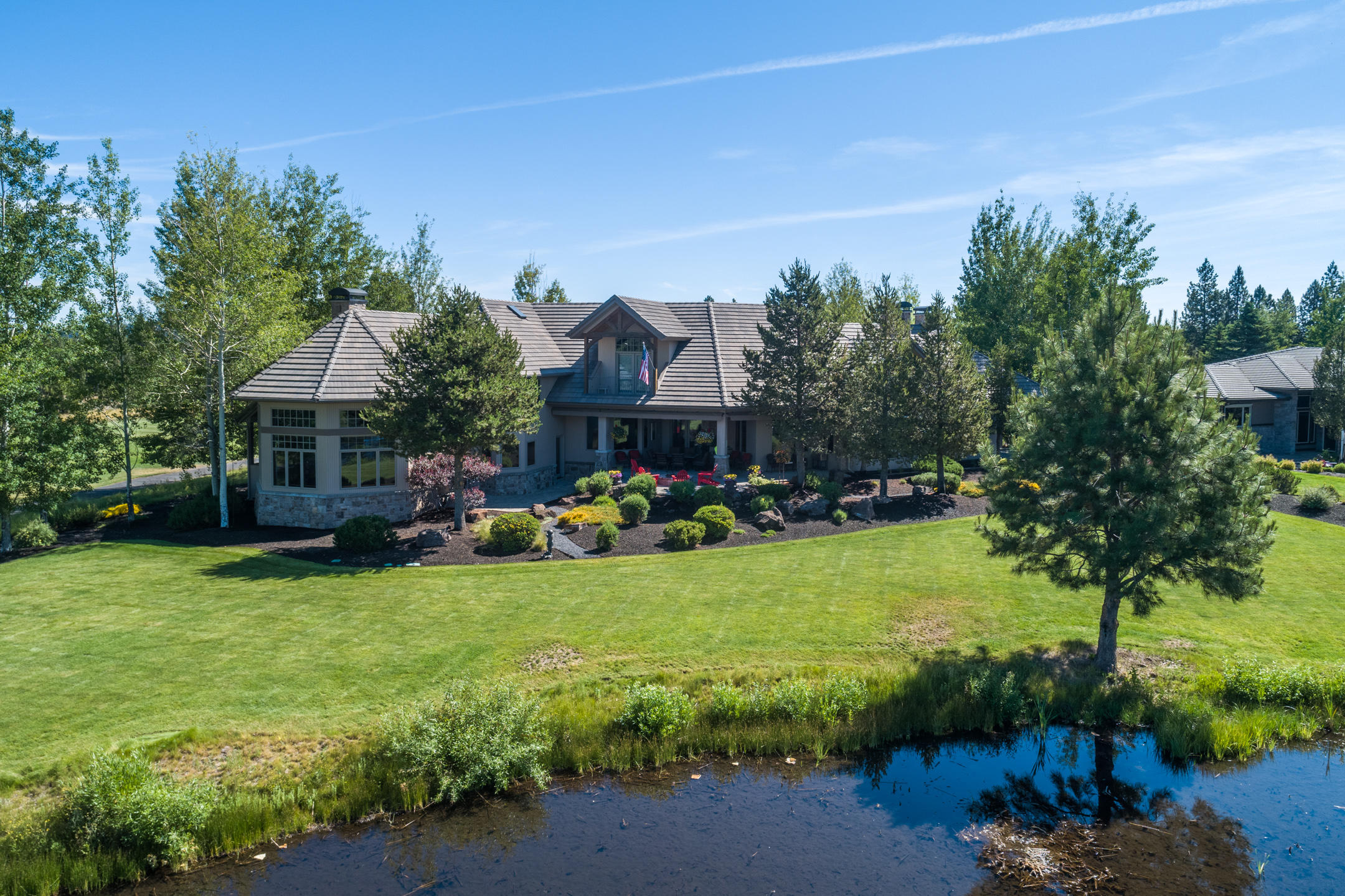 Broken Top - Residential