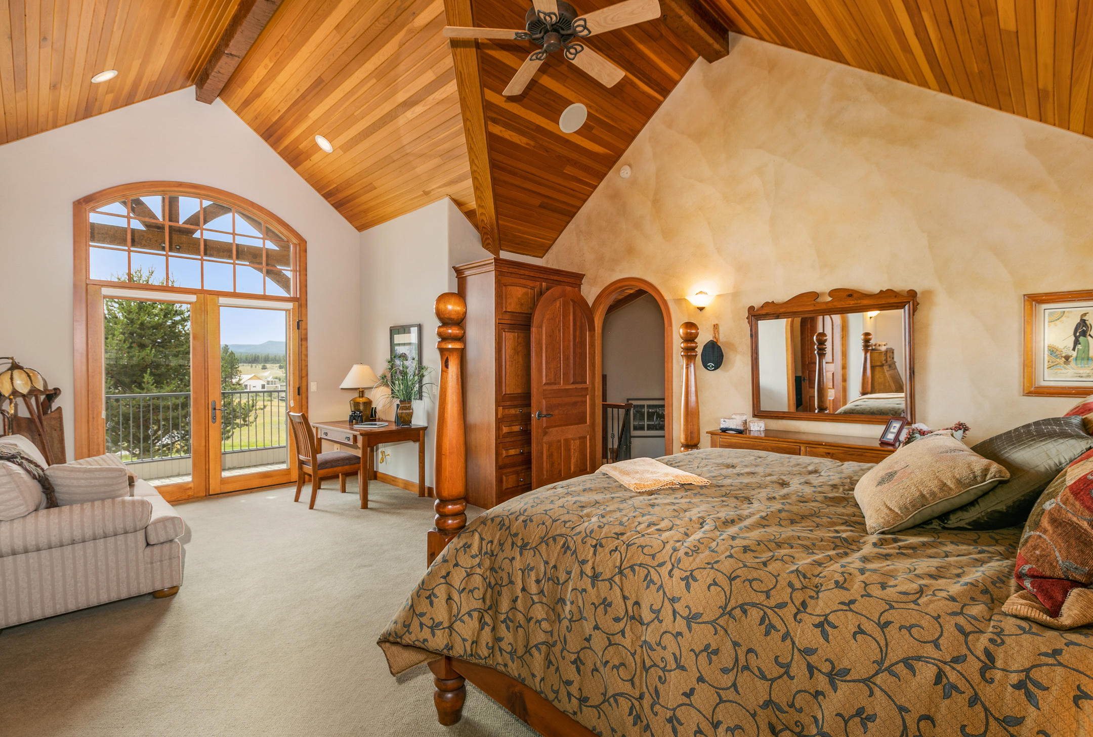 Broken Top - Residential