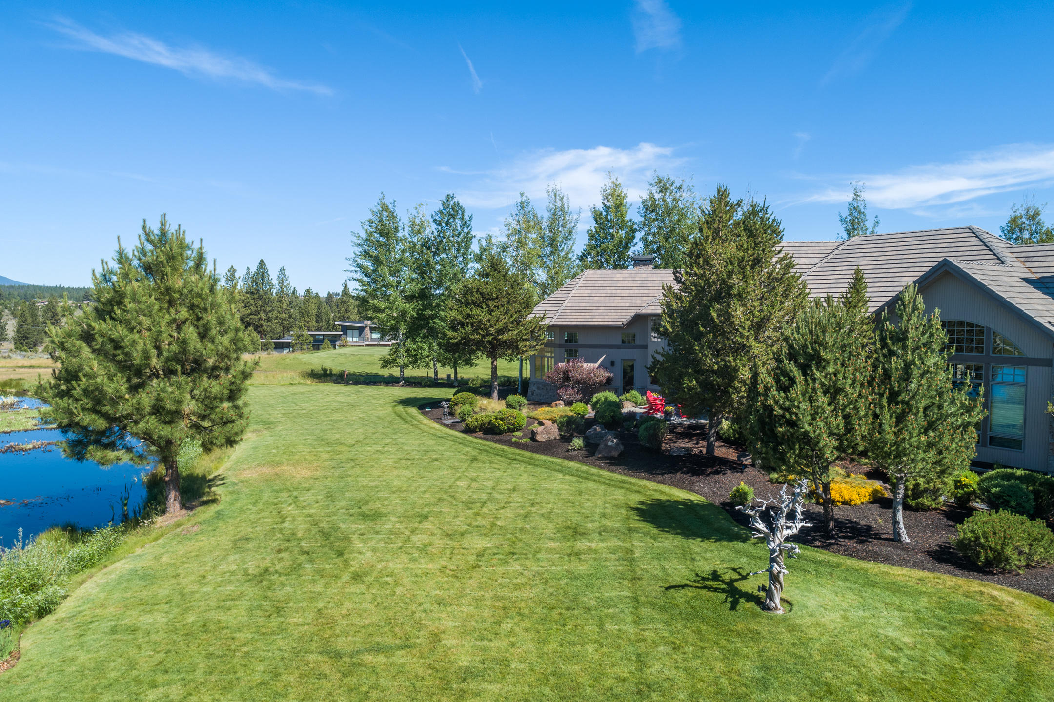 Broken Top - Residential