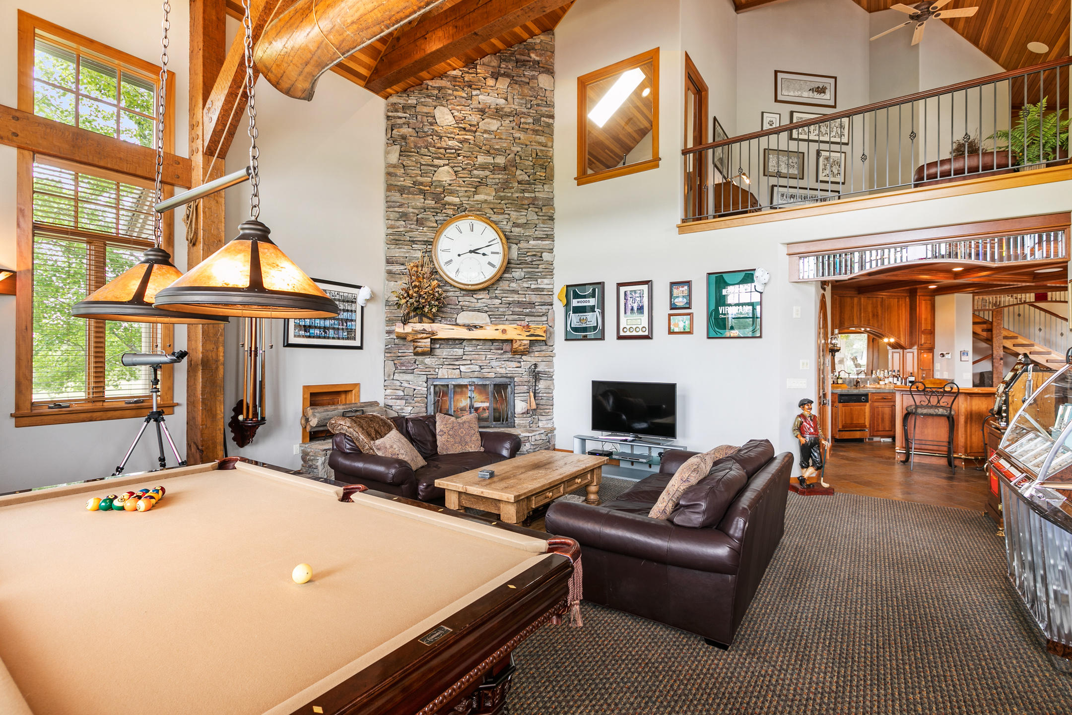 Broken Top - Residential