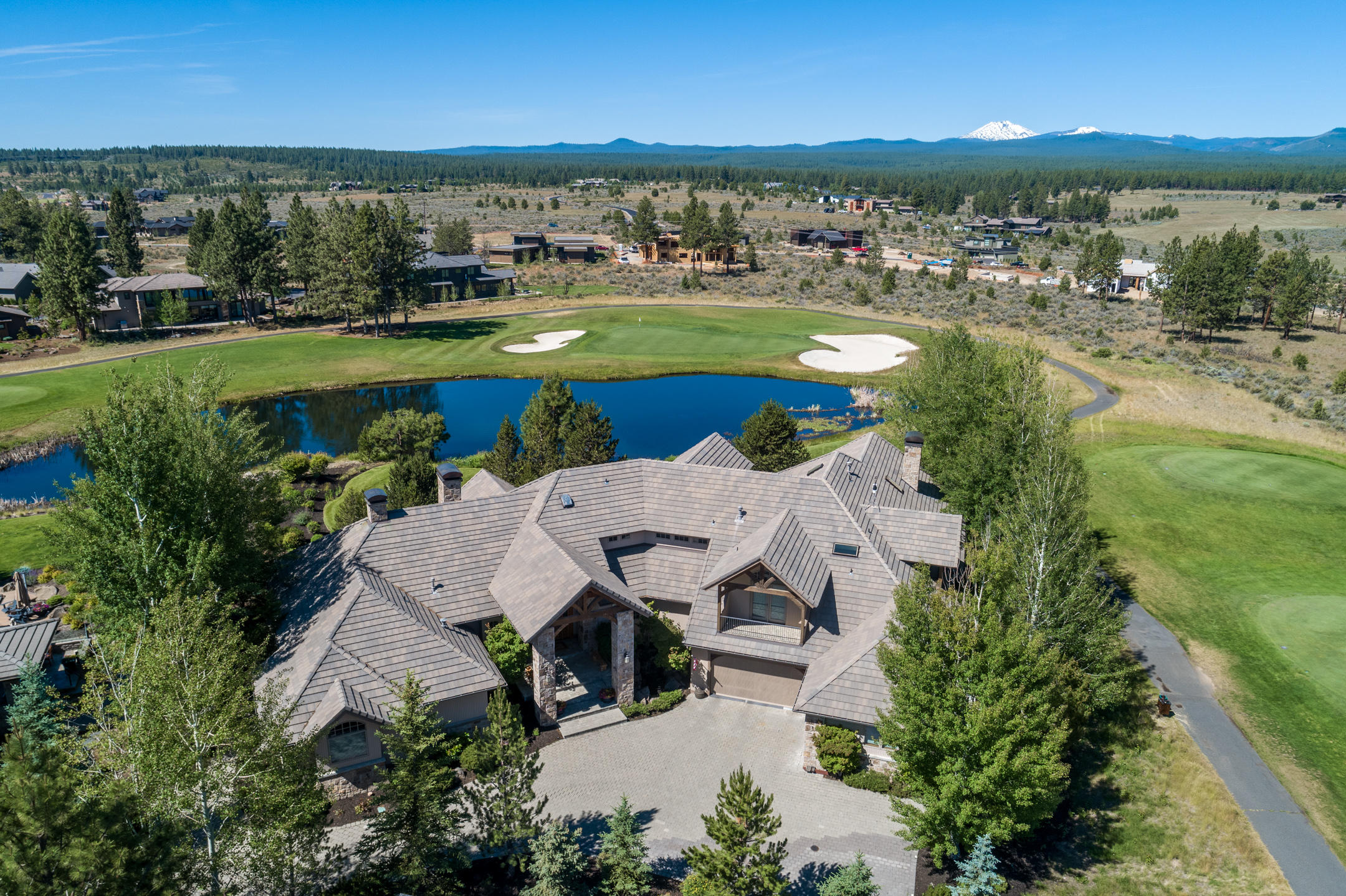 Broken Top - Residential