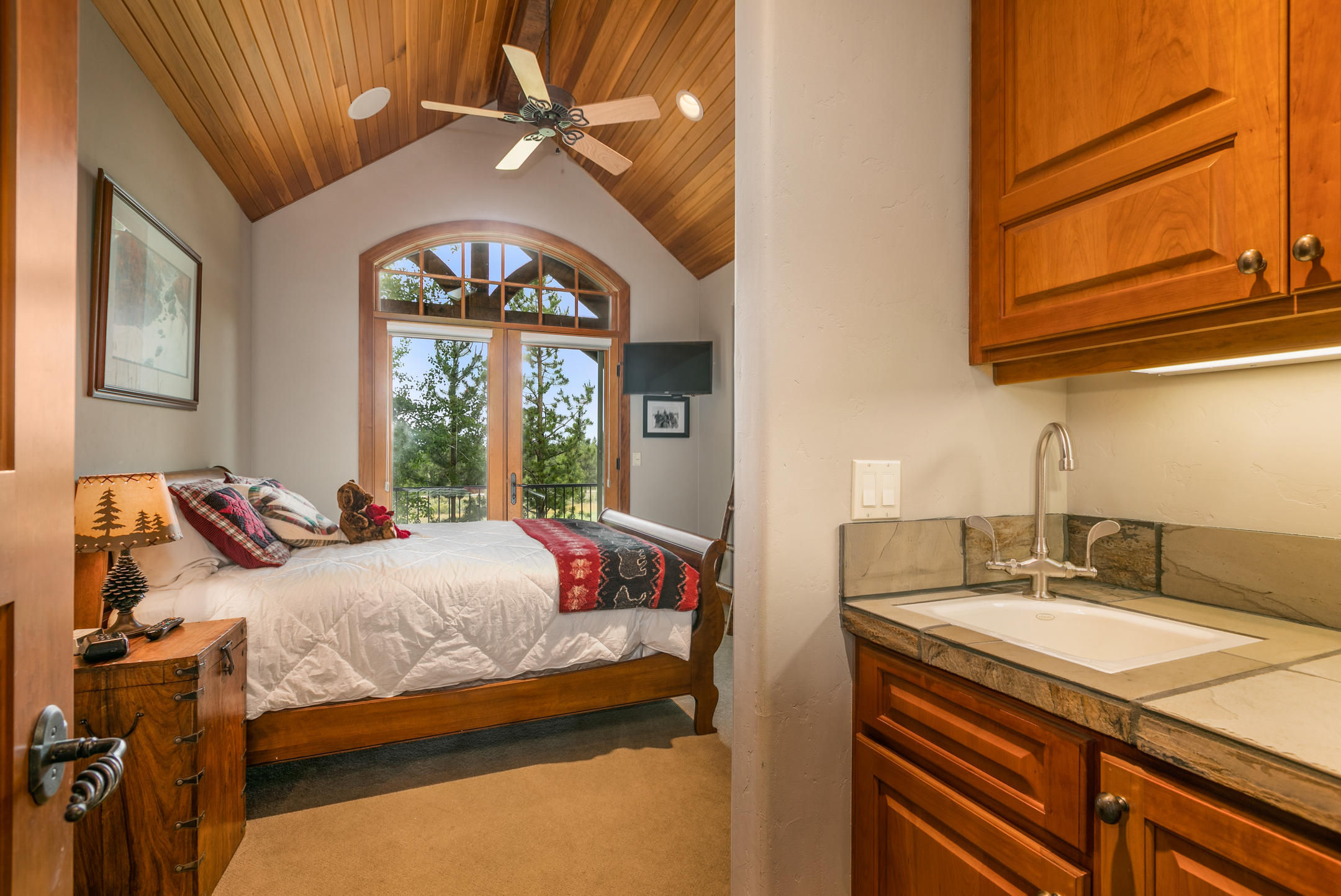 Broken Top - Residential