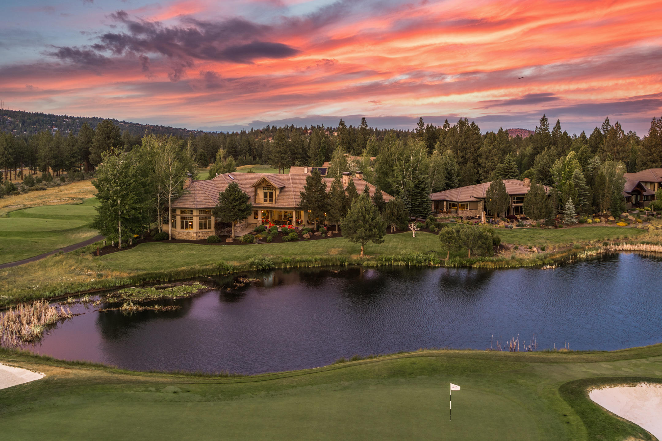 Broken Top - Residential