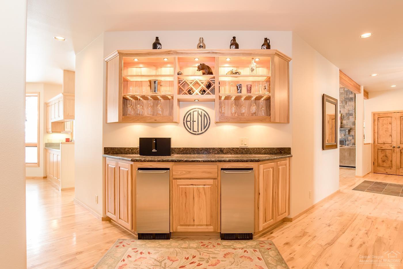 Broken Top - Residential