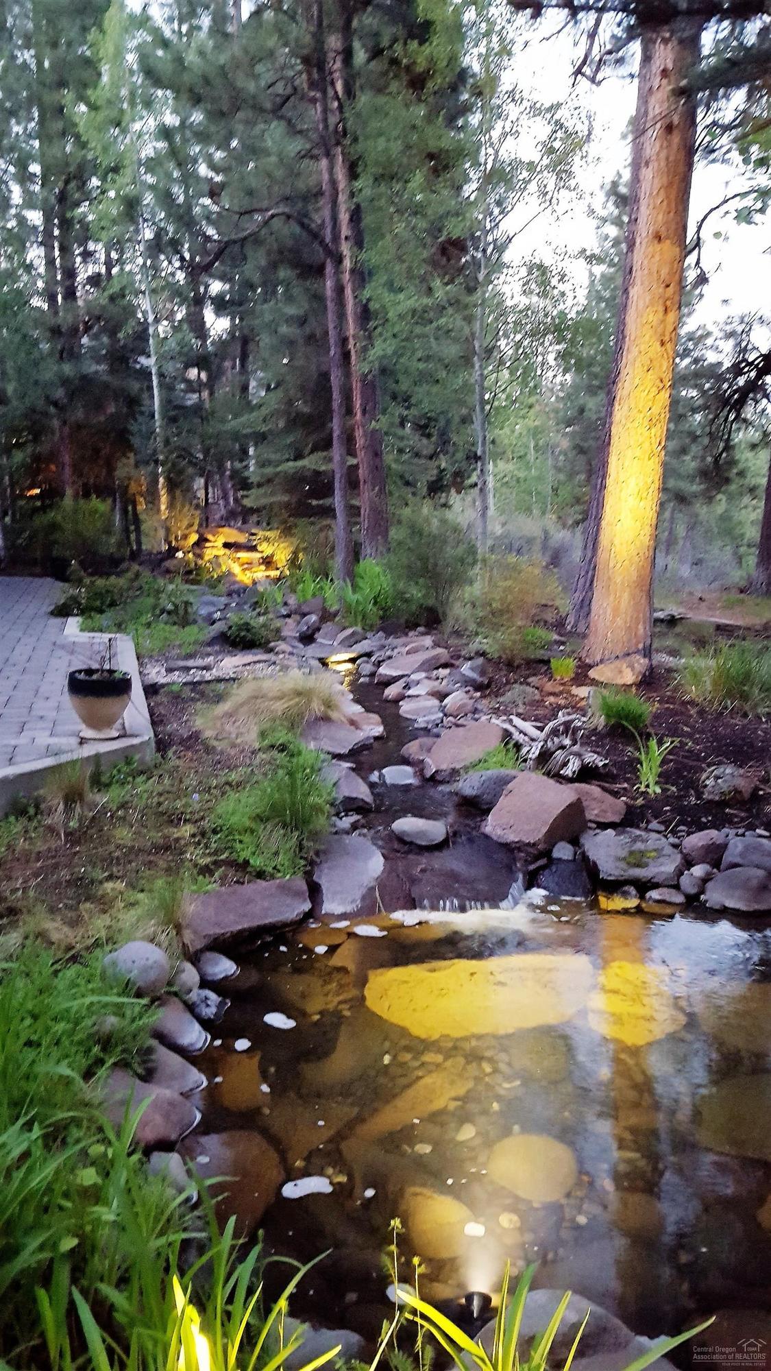 Broken Top - Residential