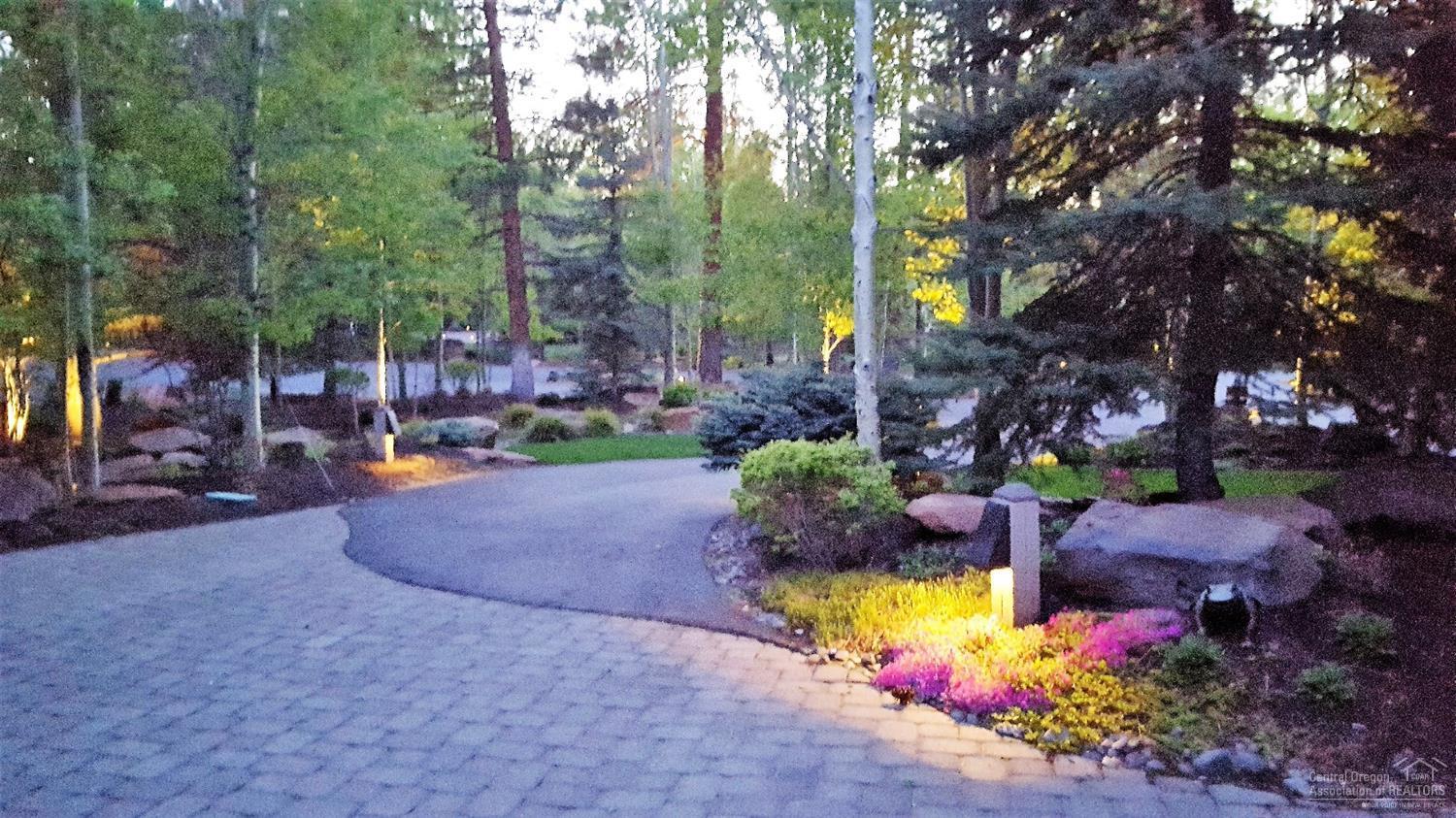 Broken Top - Residential