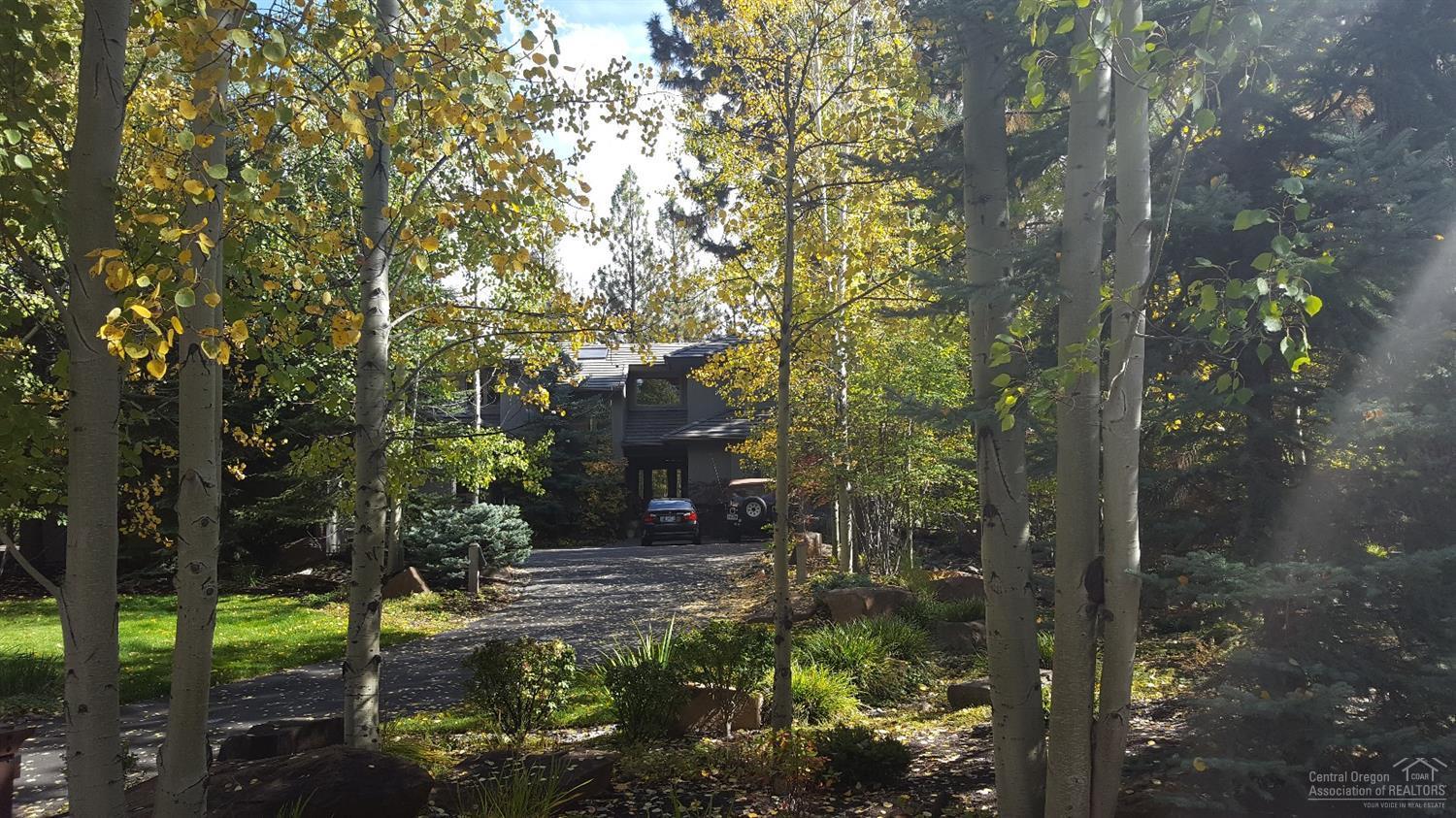 Broken Top - Residential