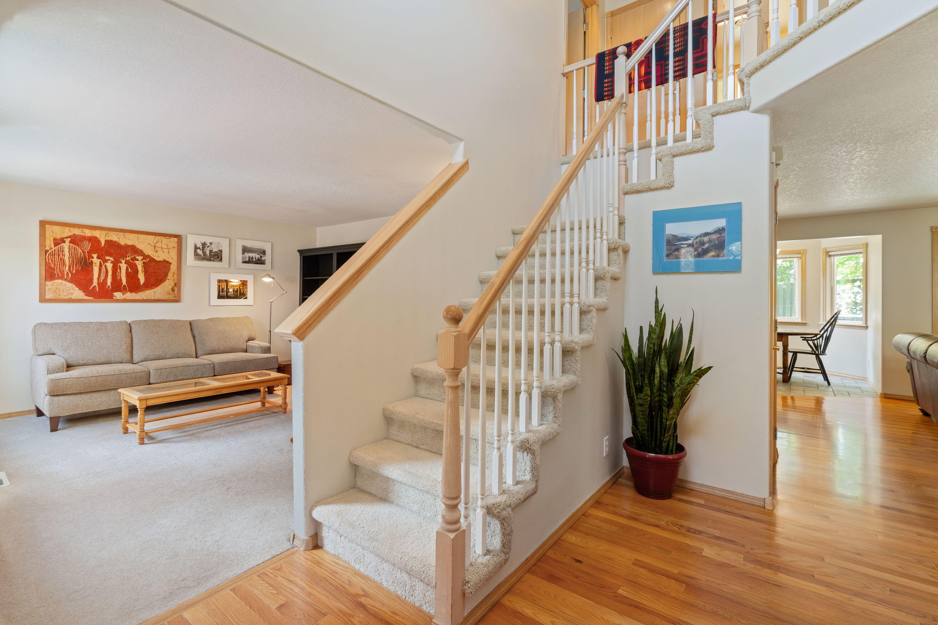 3626 SW Volcano Court