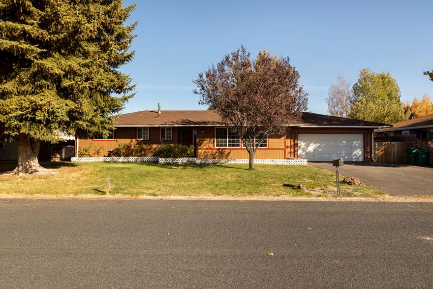 ***Back on the market with a clear Pest & Dry-Rot.*** Come take a look at this 3 bedroom, 2 bath Sunset Village home!  This home offers a great floor plan and over 1800 square feet of living space.  The back yard is a great space for summer entertaining!
