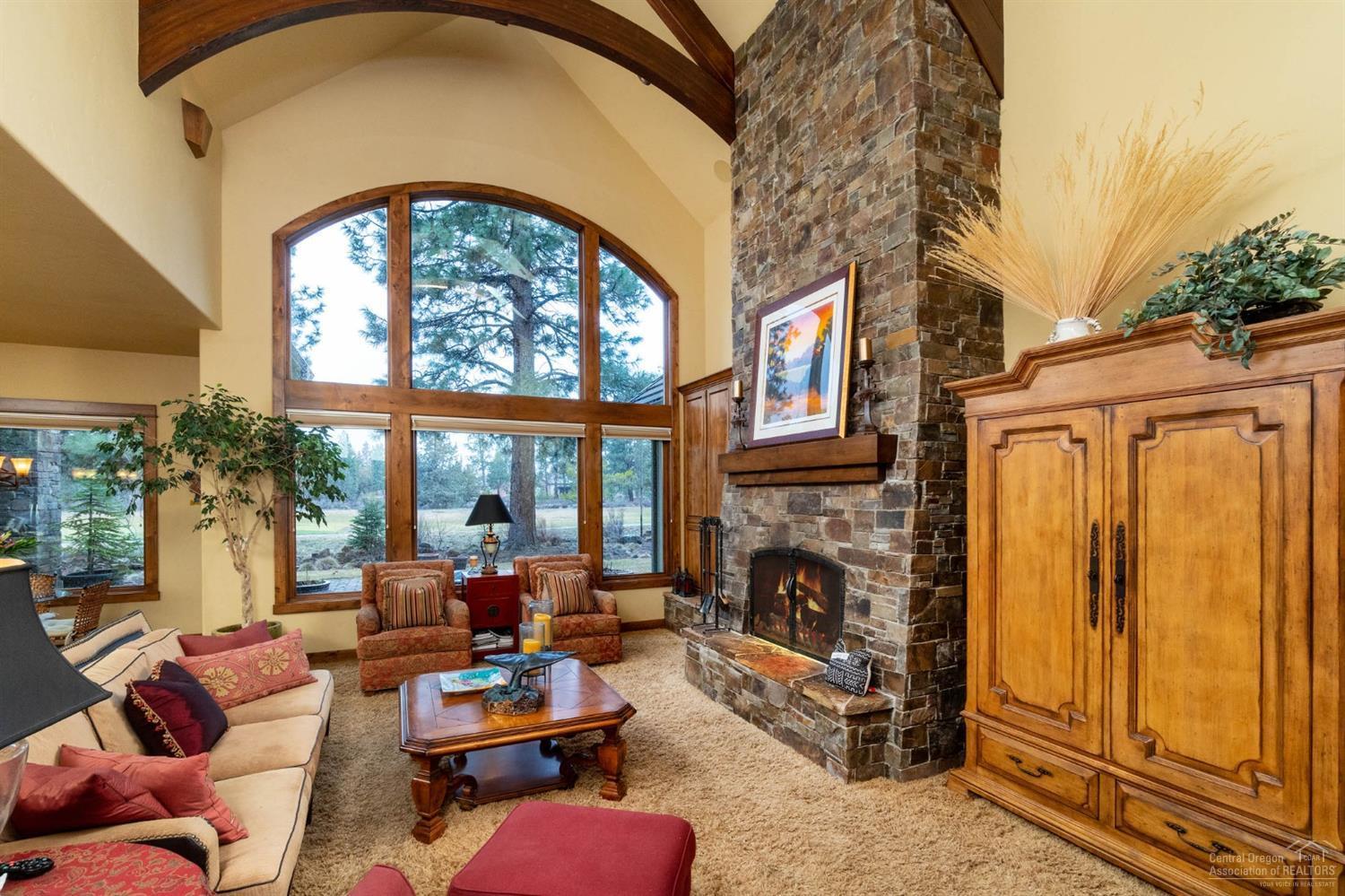 Broken Top - Residential