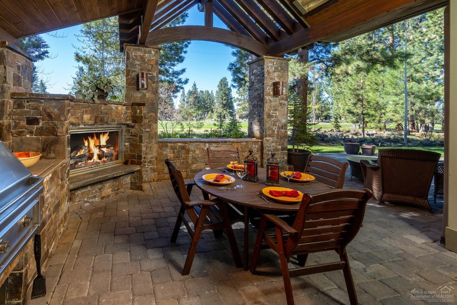 Broken Top - Residential