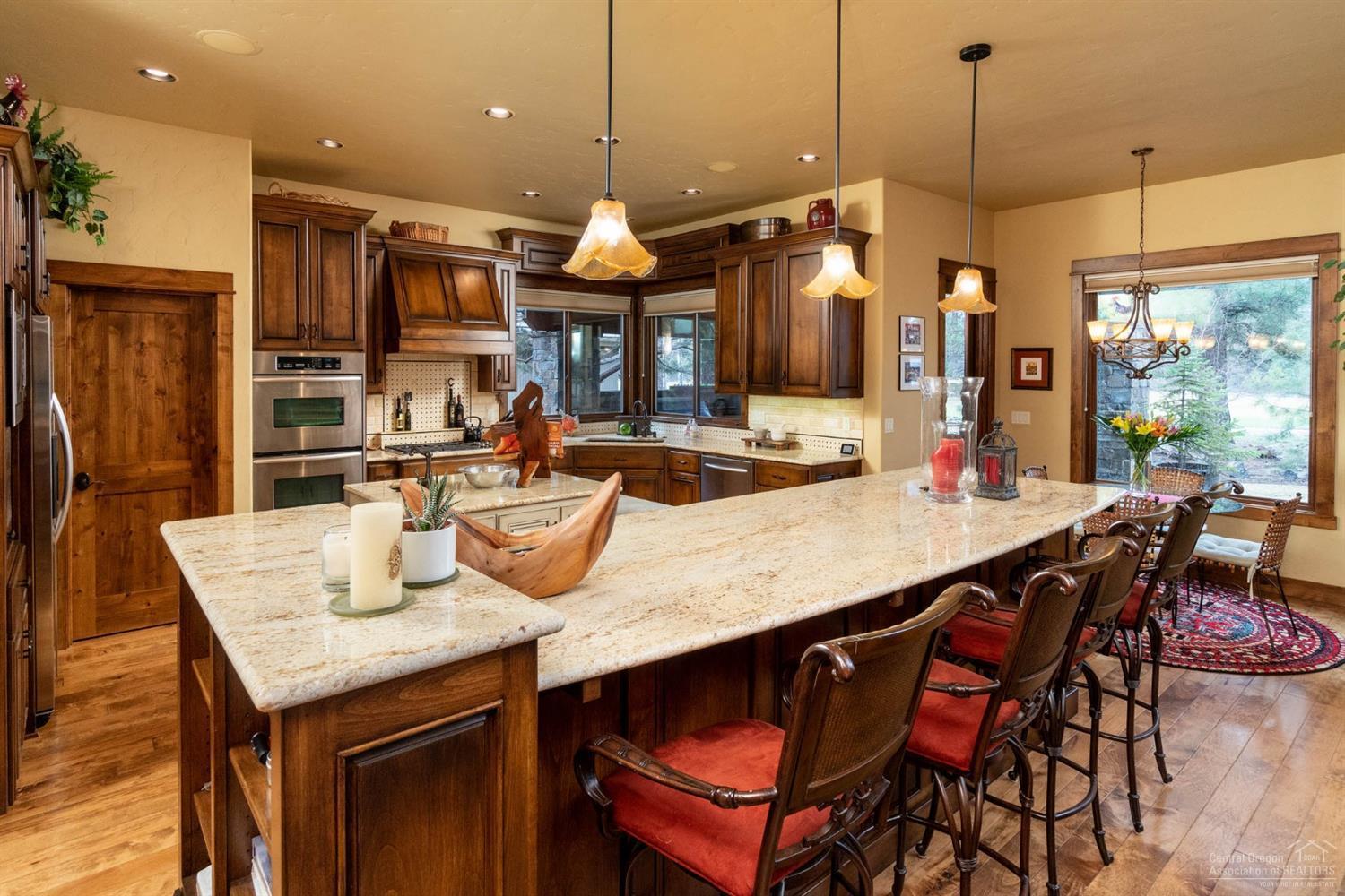 Broken Top - Residential