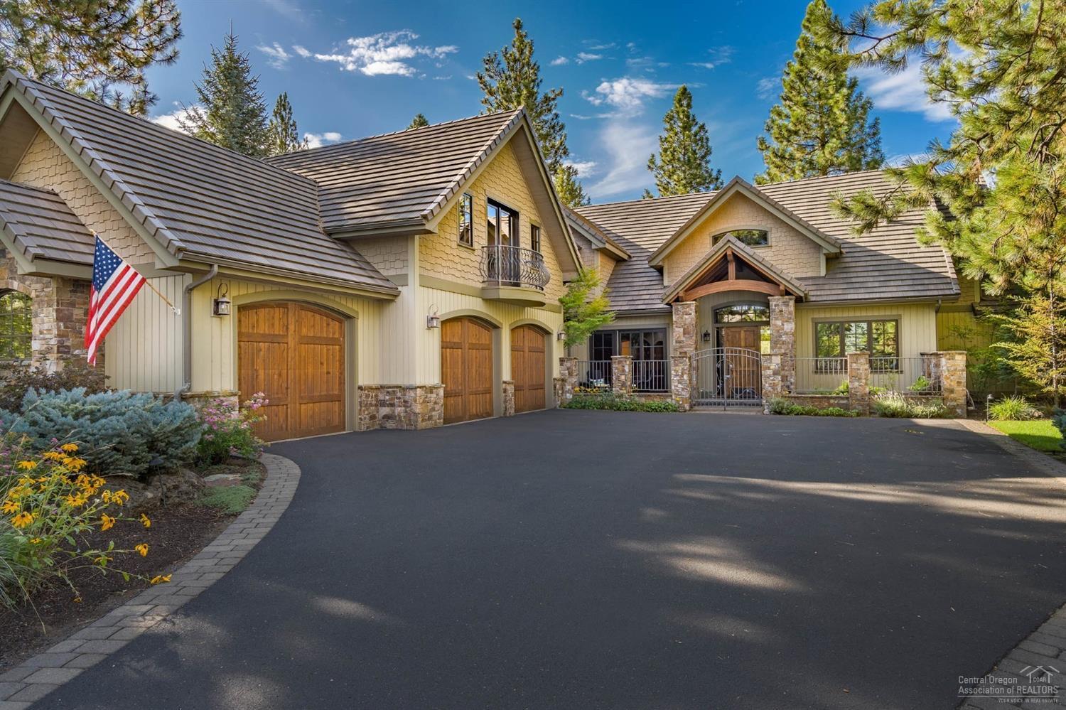 Broken Top - Residential