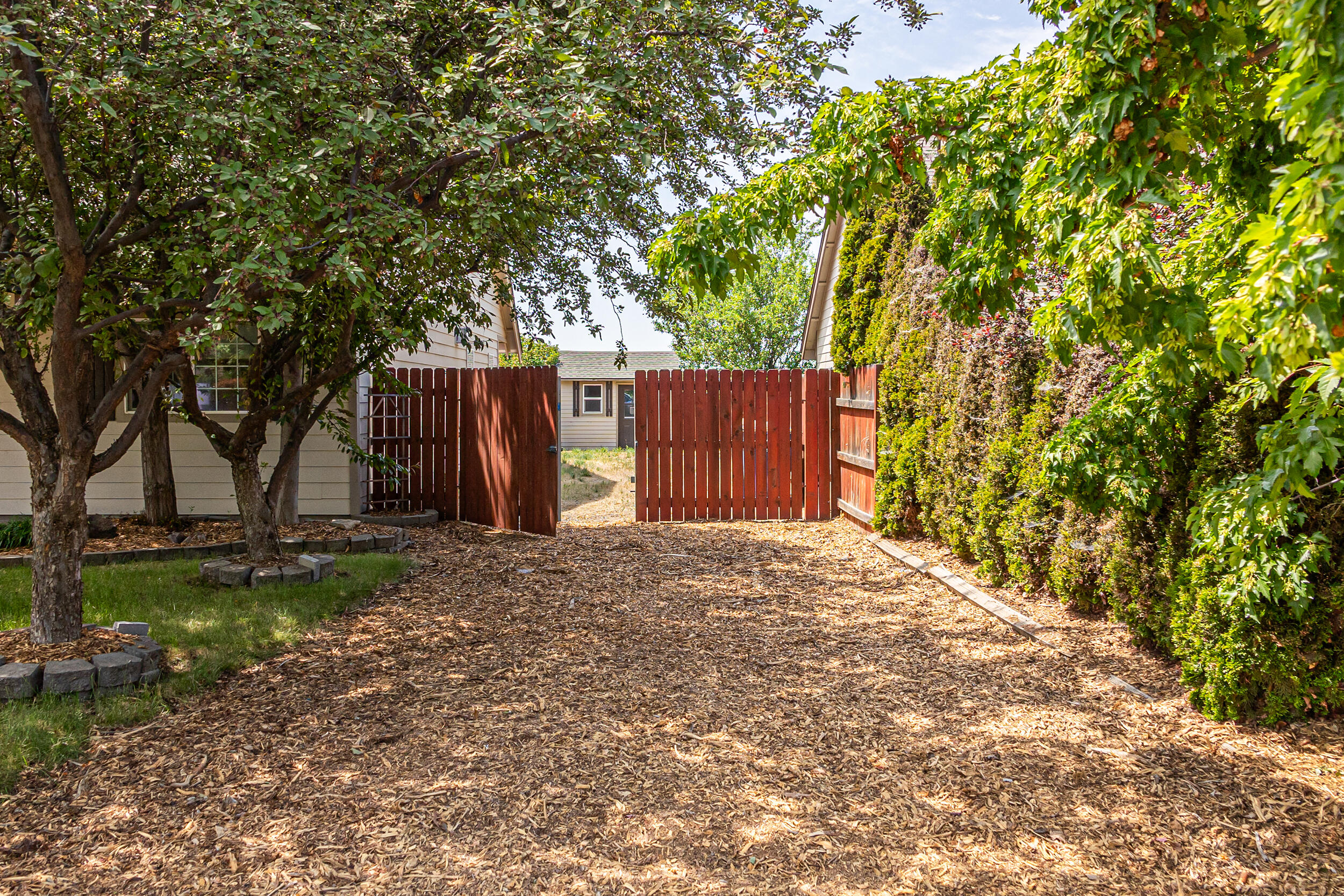 Mtn Glenn - Residential