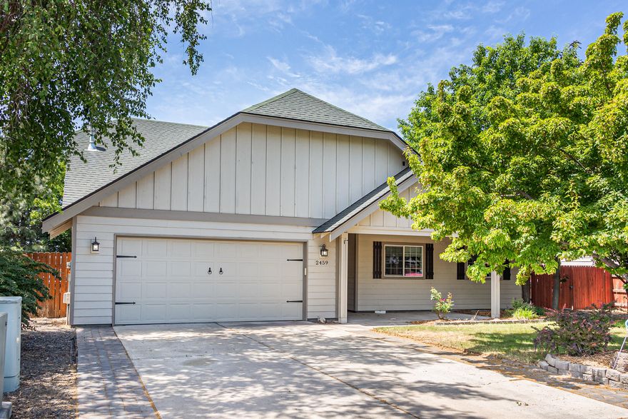 Enjoy huge mountain views from your backyard! There is lots of potential with this NW Redmond home if you are needing extra space or multigenerational living options. Come home to a generous sized covered front porch, slate entry and arched accents. Primary bedroom is downstairs with great separation of space from the other two rooms. In addition, a private upstairs area with a full bathroom, huge bonus room and bedroom. The Great room has a gas fireplace and you will enjoy having central air! The expansive yard is fully fenced and features a powered 12x12 shop as well as a large RV/car/toy parking area. Don't miss out on this incredible home in a desirable location that has so much to offer!