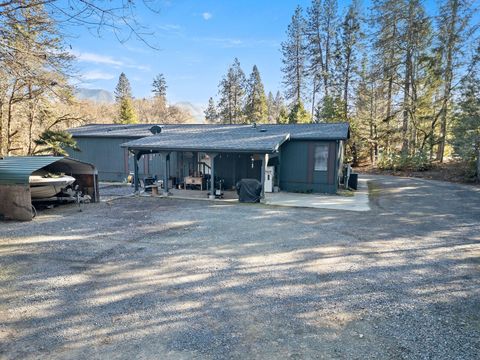 Tiny photo for 2142 SW Allen Creek Road, Grants Pass, OR 97527 (MLS # 220214374)