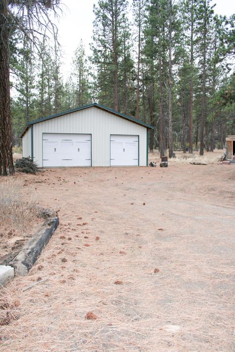 Tiny photo for 5846 Bufflehead Drive, Bonanza, OR 97623 (MLS # 220211646)