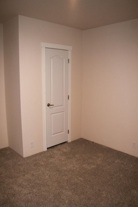 Tiny photo for 5846 Bufflehead Drive, Bonanza, OR 97623 (MLS # 220211646)