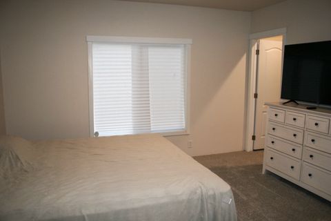 Tiny photo for 5846 Bufflehead Drive, Bonanza, OR 97623 (MLS # 220211646)