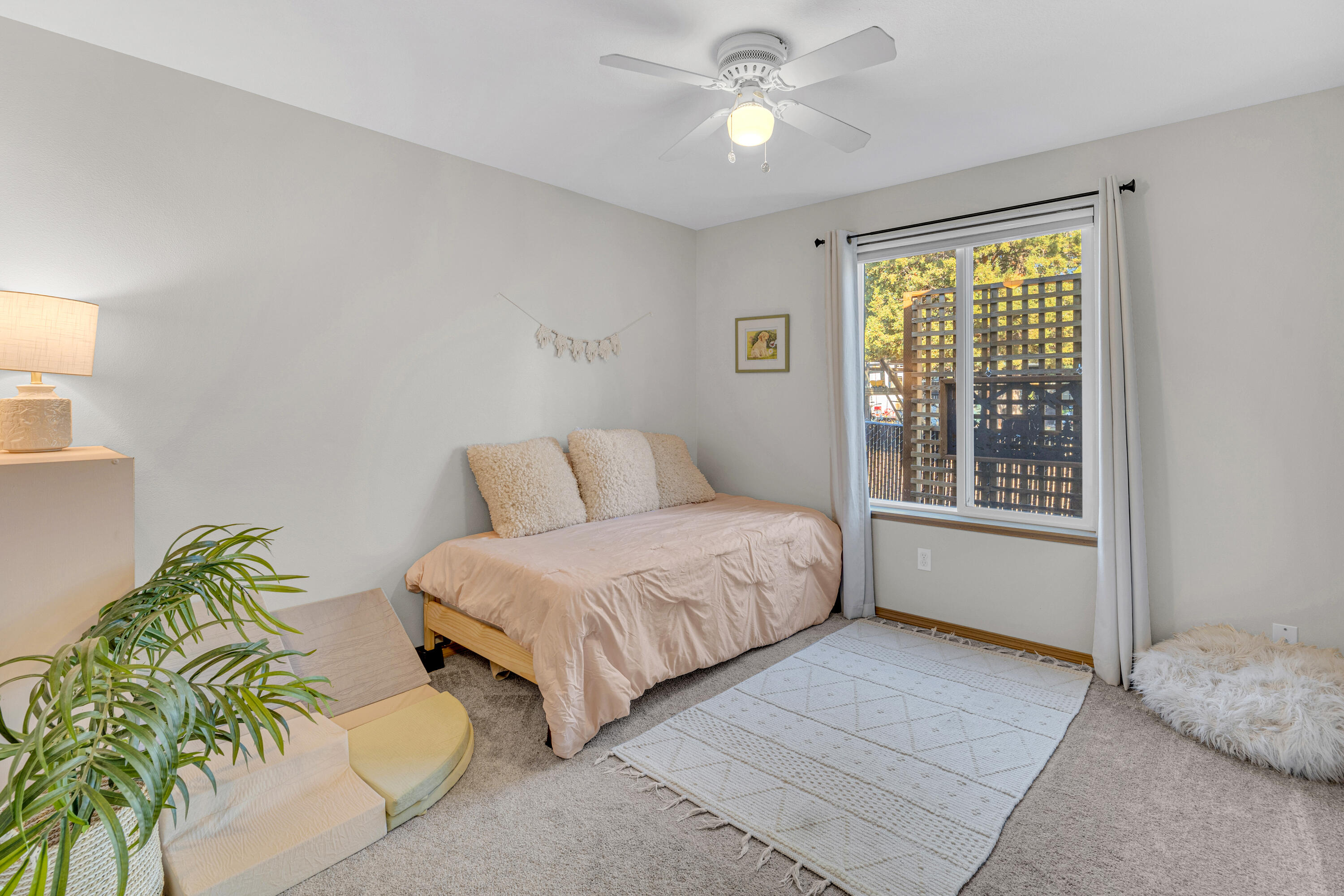 Edge O The Pines - Residential