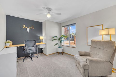 Tiny photo for 352 N Tamarack Street, Sisters, OR 97759 (MLS # 220210883)