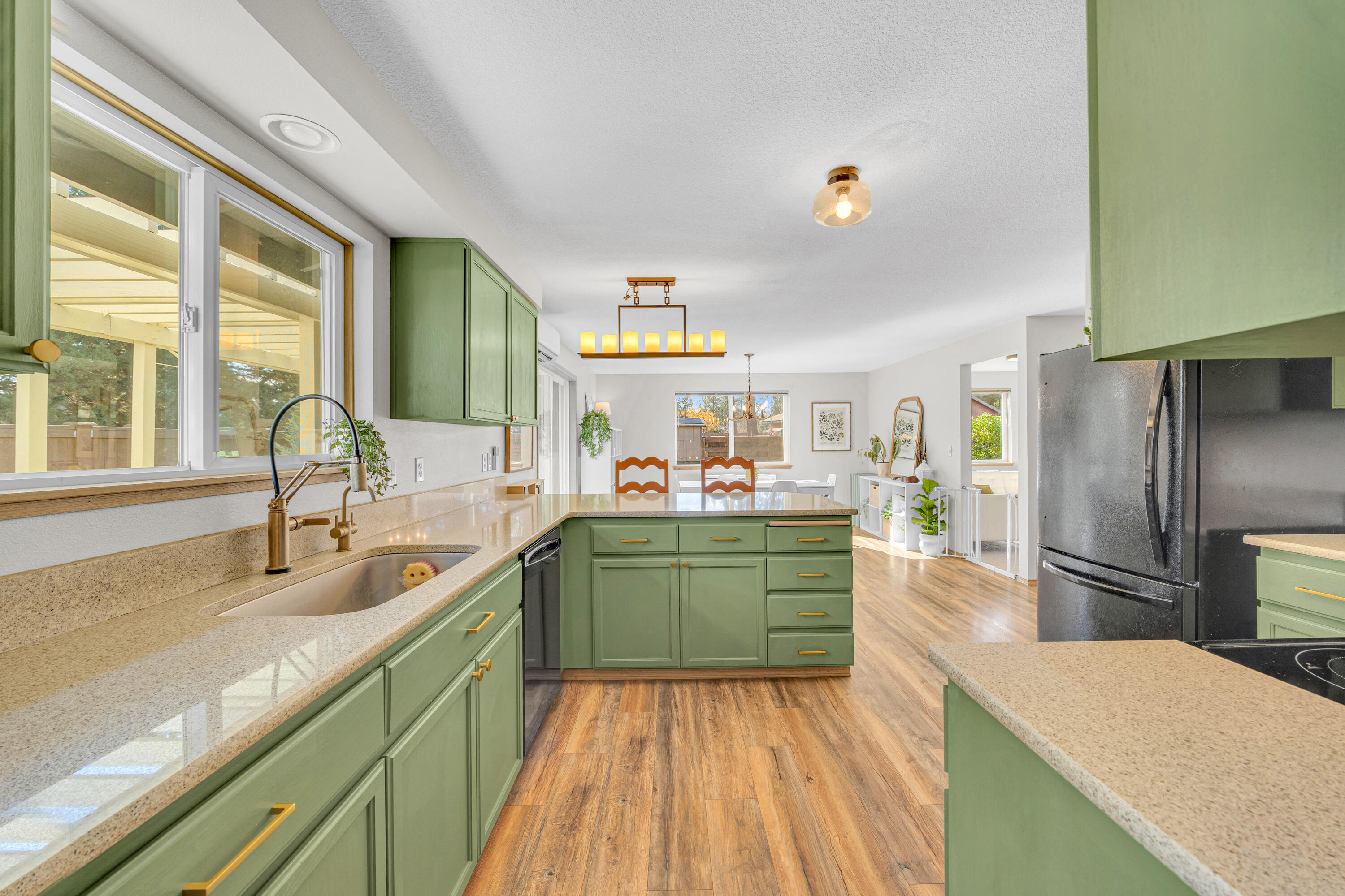 Edge O The Pines - Residential