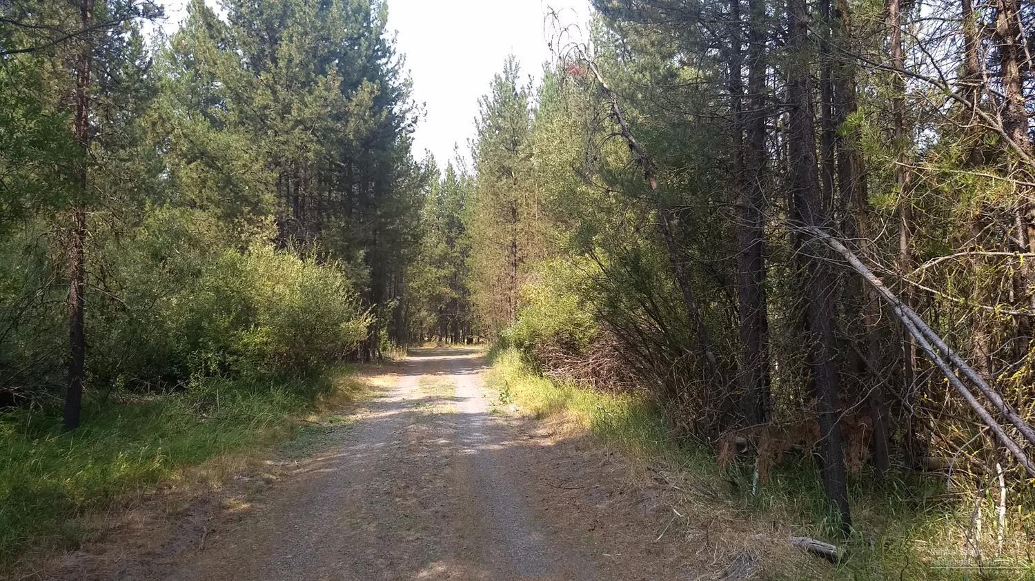 Deschutes River Acre - Land