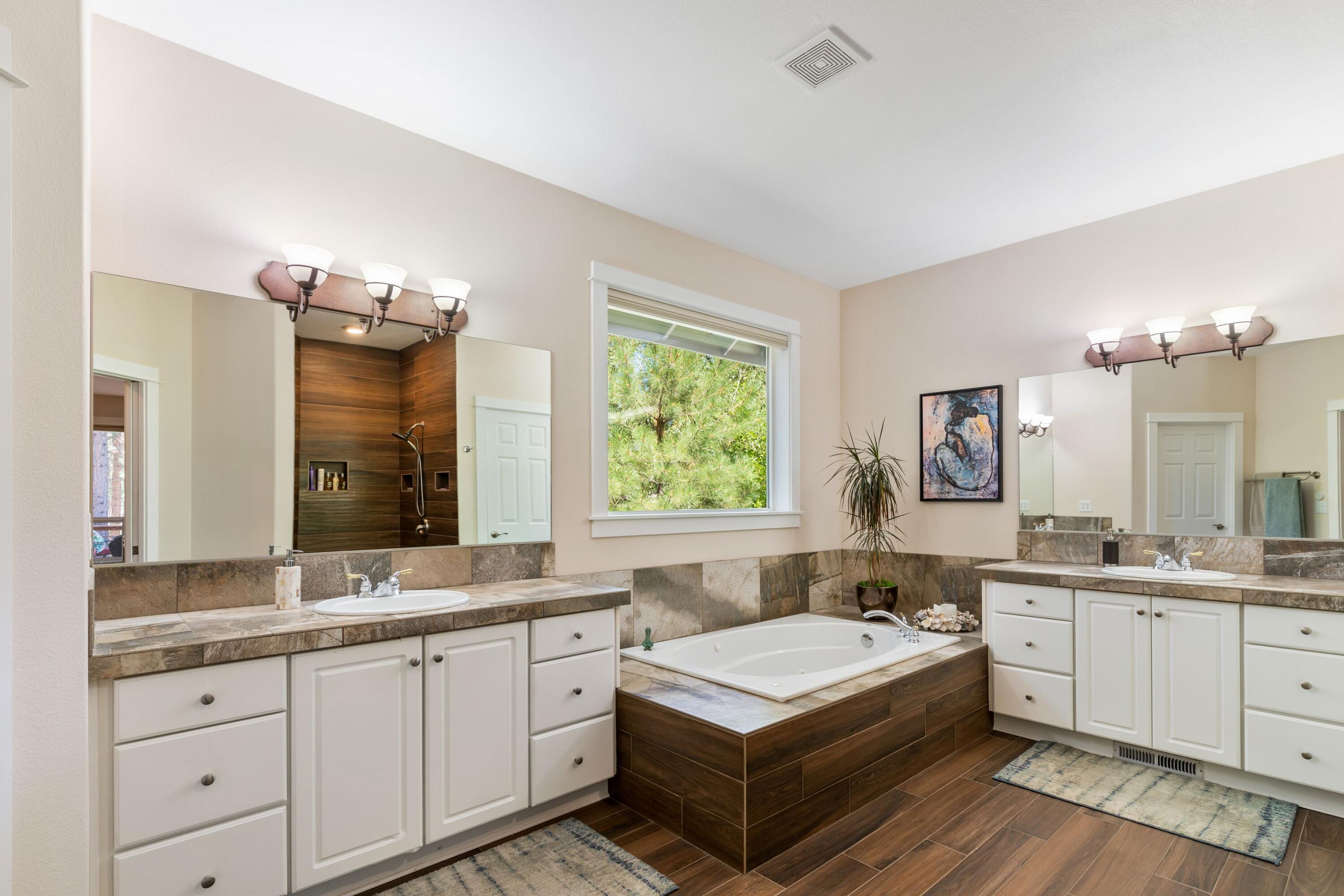 Awbrey Glen - Residential