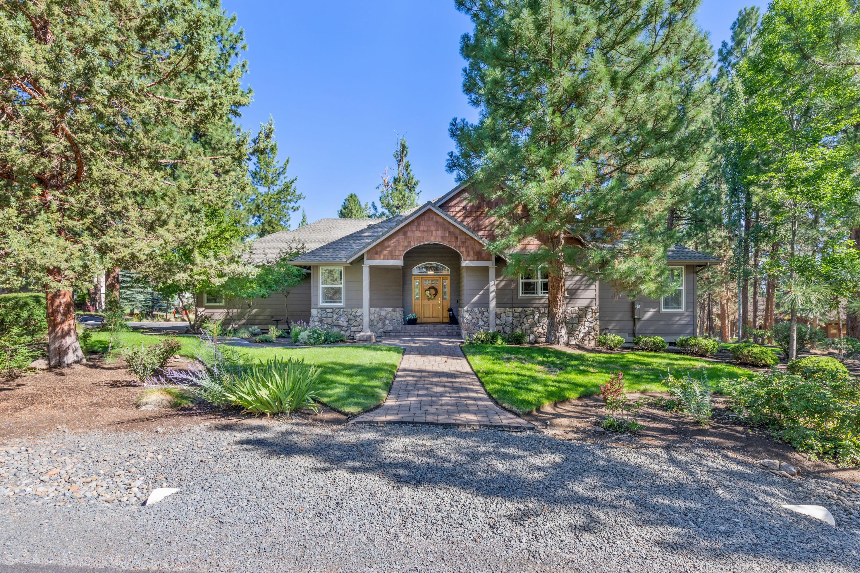 Awbrey Glen - Residential