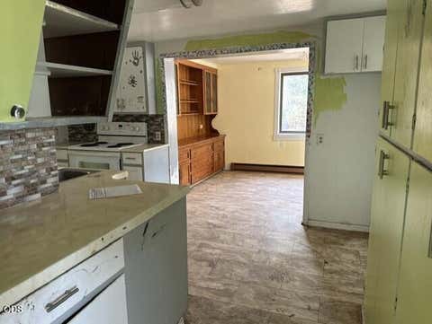 Tiny photo for 415 NW Locust Street, Prineville, OR 97754 (MLS # 220227269)